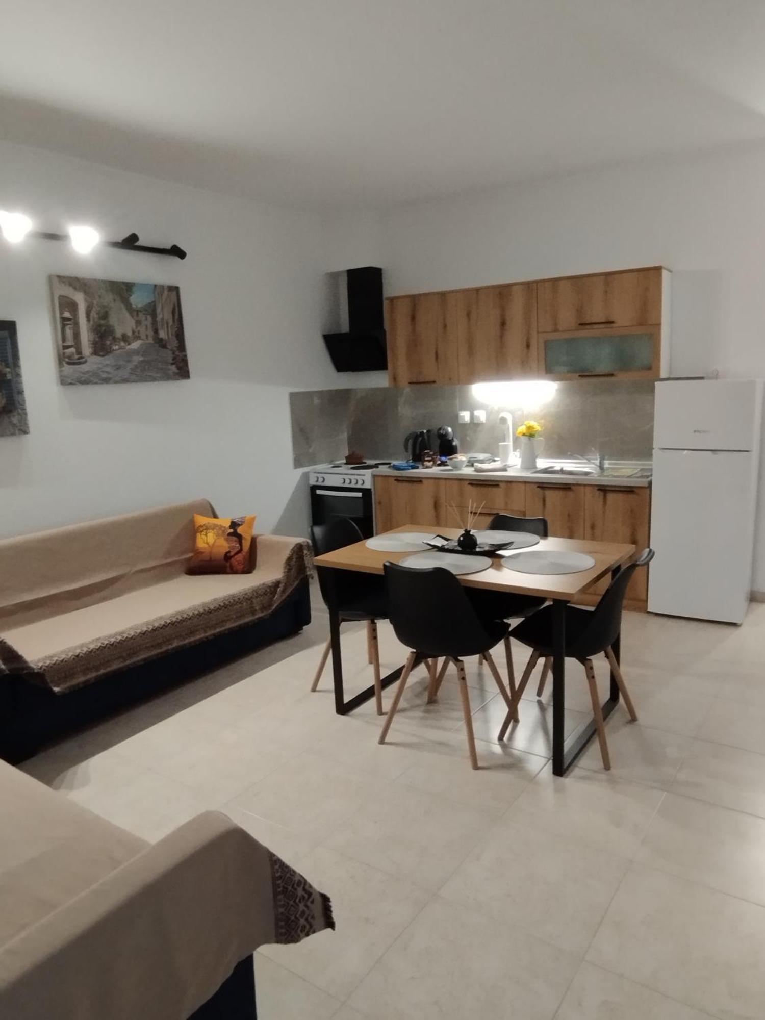 Holiday home Ntina's Hause